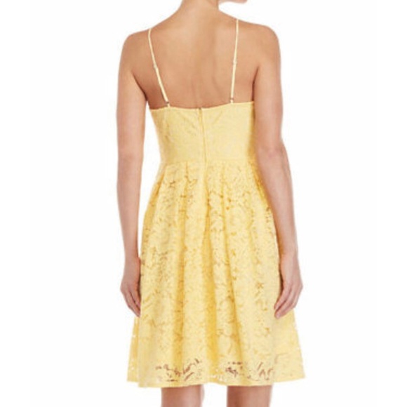 Yellow lace dress never worn! - Picture 3 of 3